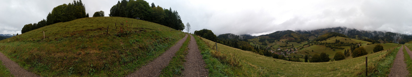 Bild: 360°-Panorama auf der Wanderung am Hau-Pass Bild: 360°-Panorama auf der Wanderung am Hau-Pass